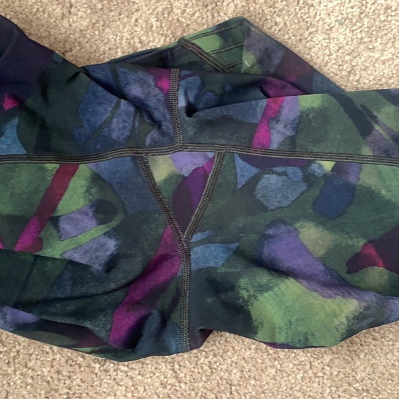 Lululemon multicolor leggings - Picture 6 of 12